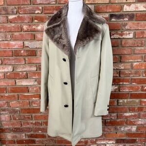 Men’s Retro Beige Coat with Faux Fur